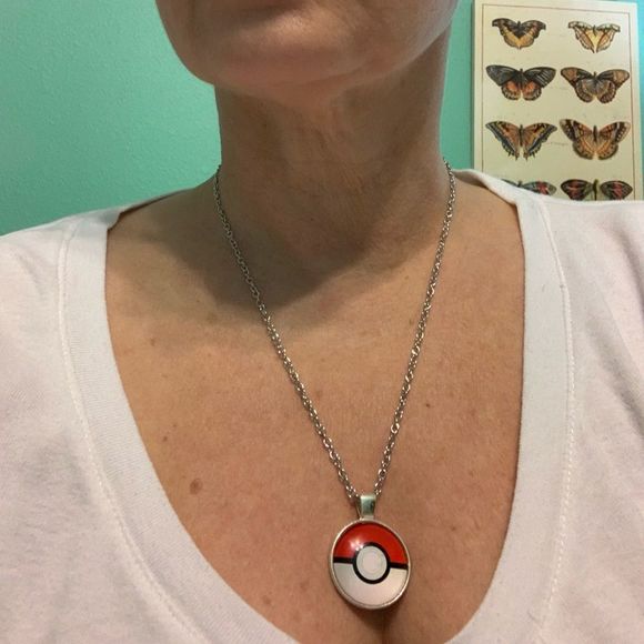 Mary & Jesus Pendant on Vegan Leather cord - Picture 2 of 2